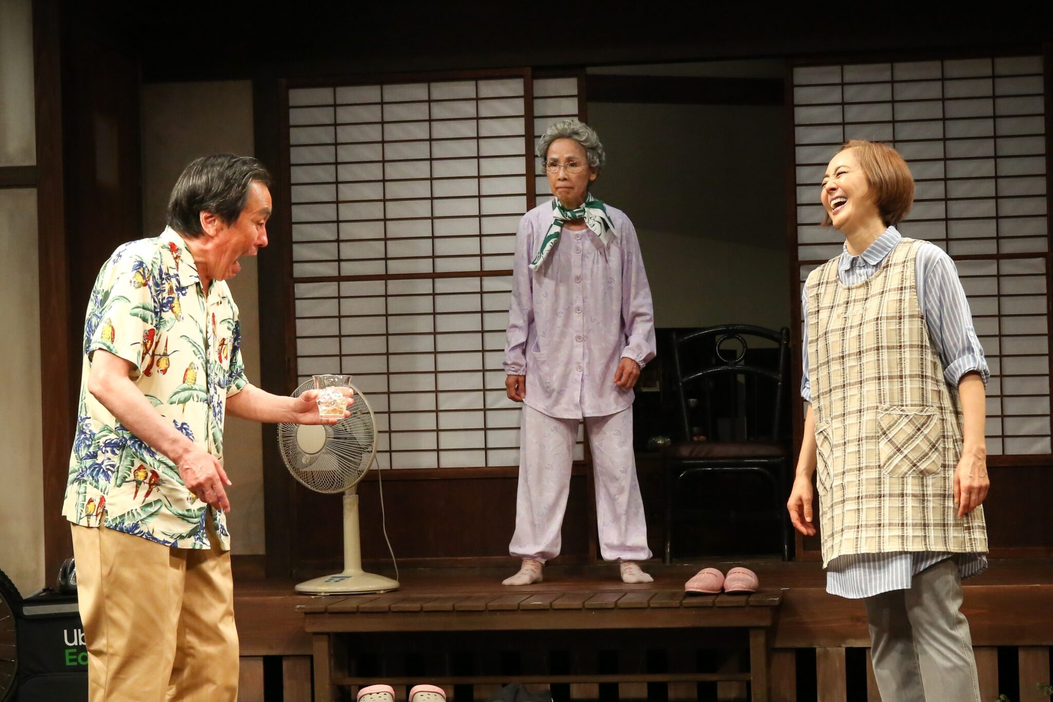 演劇を鑑賞する _ 演劇鑑賞のマナー – VBSAL